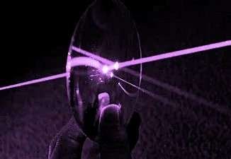 Laser UV
